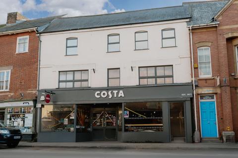 Property for sale, High Street, Crediton, EX17