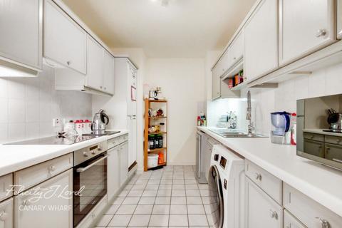 1 bedroom apartment for sale, Homer Drive, LONDON