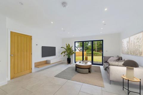 4 bedroom detached house for sale,  Maes Erw Isaf, Llandyrnog LL16