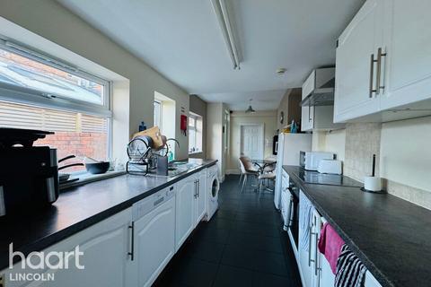 5 bedroom terraced house to rent, Hewson Road, Lincoln