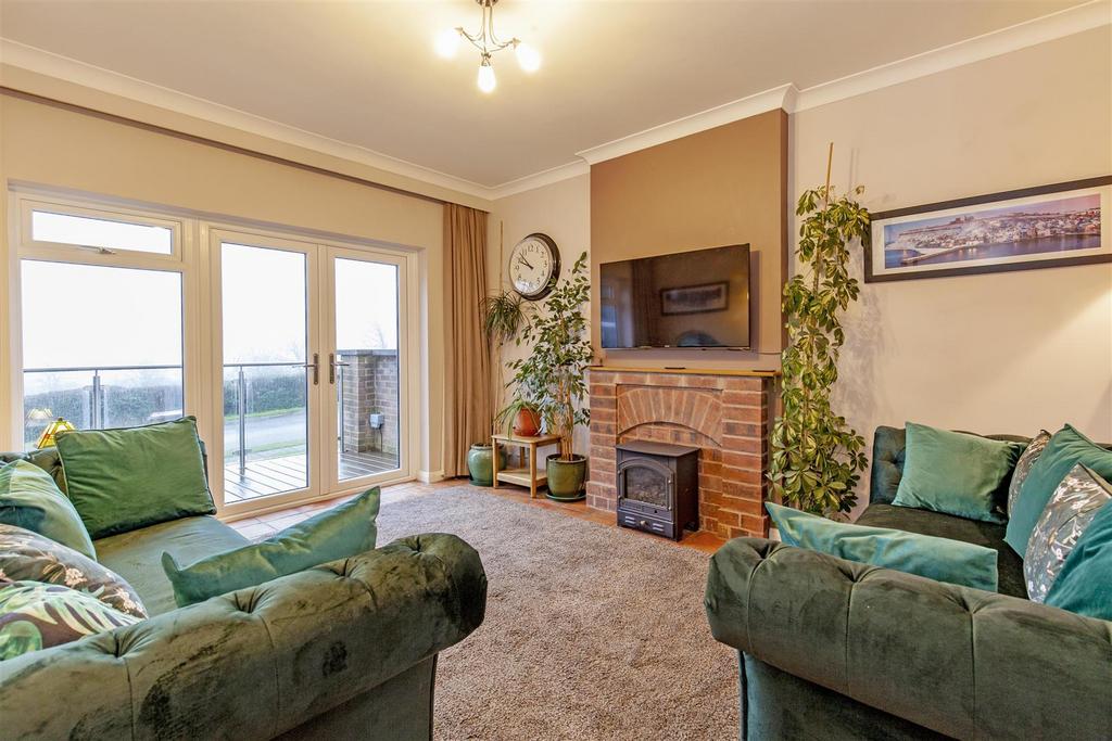 Sitting Room-2.jpg