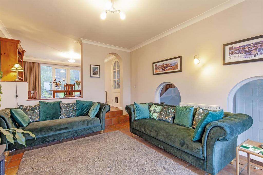 Sitting Room-4.jpg