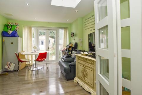 45 Brangbourne Road, Bromley, BR1 4LL