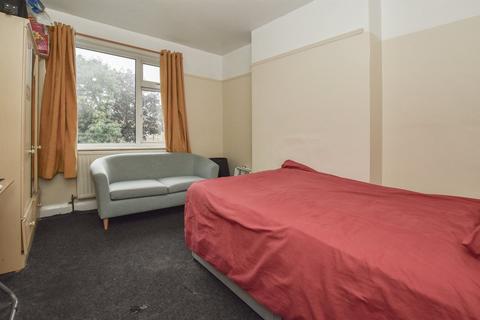 45 Brangbourne Road, Bromley, BR1 4LL