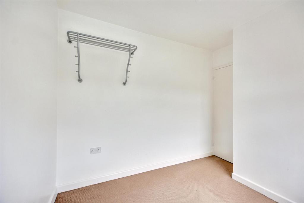 Bedroom 2 2.jpeg