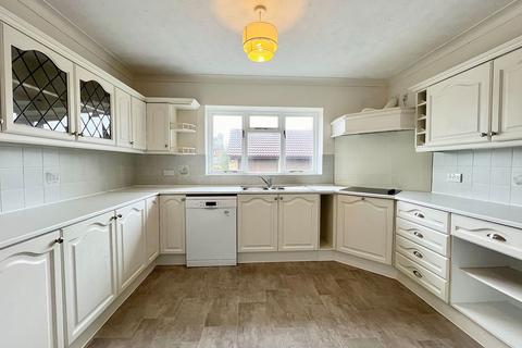 4 bedroom detached house for sale, Wetherby, Glebe Field Drive, LS22