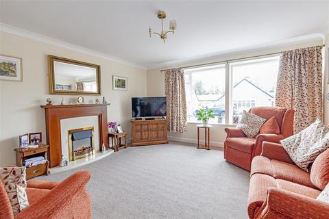 2 bedroom link detached house for sale, Wyedale Drive, Bakewell