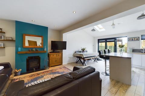 3 bedroom semi-detached house for sale, Hatherley Road, Cheltenham