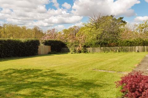 2 bedroom detached bungalow for sale, Parrock Lane, Hartfield TN7