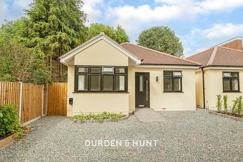 3 bedroom detached bungalow for sale, Bridge Avenue, Upminster, RM14