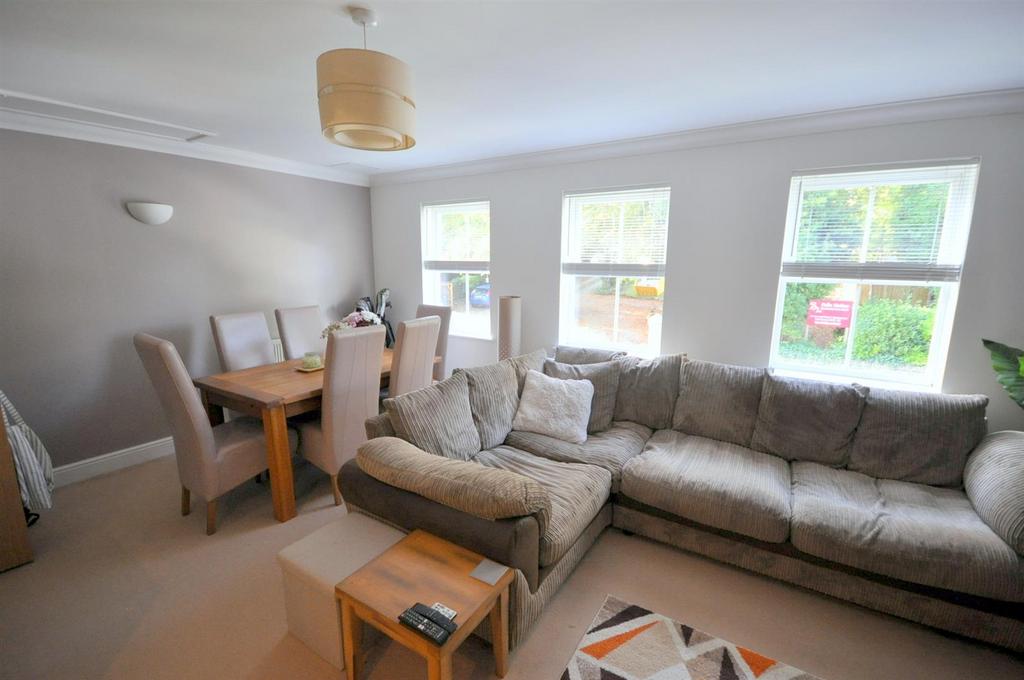 Open Plan Dining Area