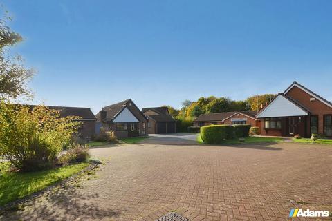 3 bedroom detached bungalow for sale, Warren Croft, Norton