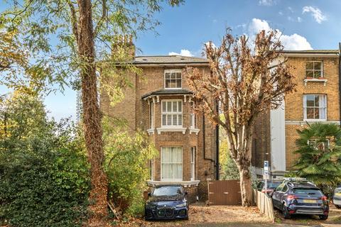 3 bedroom flat for sale, Granville Park, Lewisham, London, SE13