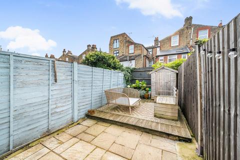 2 bedroom maisonette for sale, Coverton Road, Tooting