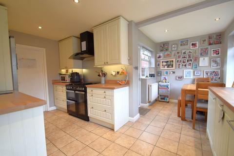 3 bedroom detached house for sale, Longnor Road, Heald Green