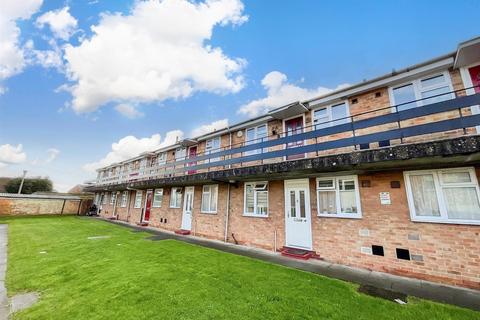 1 bedroom flat for sale, Kingston Close, Ramsgate, Kent