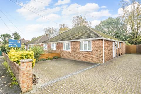 2 bedroom bungalow for sale, Brightside Avenue, Surrey TW18