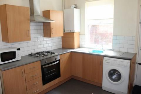 5 bedroom house to rent, Thornycroft Road, Liverpool