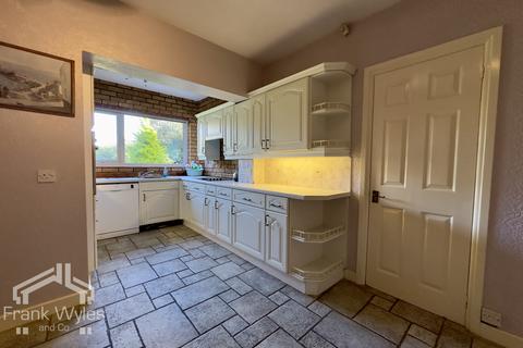 3 bedroom detached house for sale, Inner Promenade, Lytham St Annes, FY8 1DW