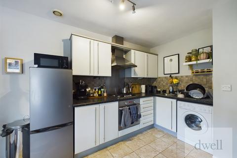 2 bedroom flat to rent, Goodman Street, Leeds, LS10