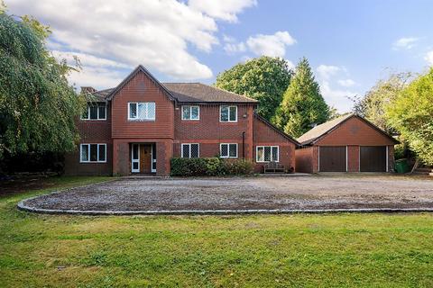 5 bedroom detached house for sale, SUBSTANTIAL FAMILY HOME WITH GENEROUS GARDEN