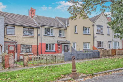 3 bedroom terraced house for sale, West Street, Stillington