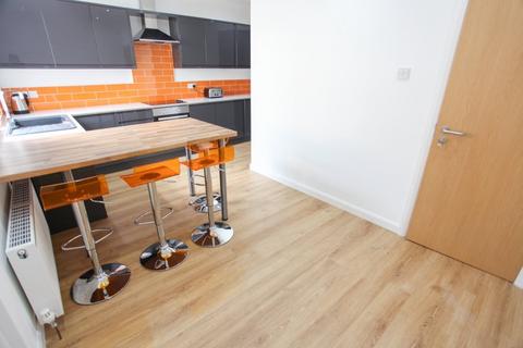 6 bedroom terraced house to rent, Mount Pleasant, ,