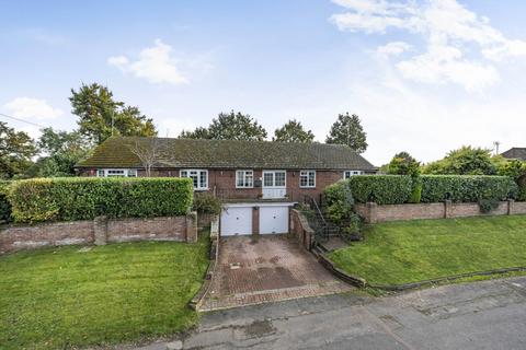 4 bedroom bungalow for sale, Old Bath Road, Sonning, Reading