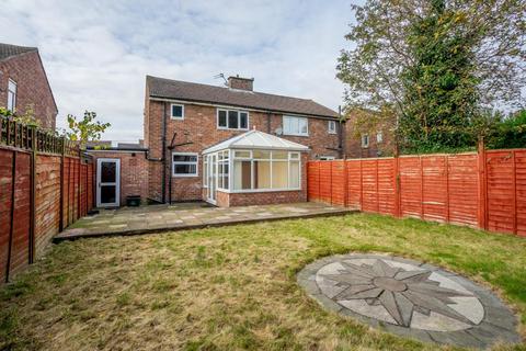 2 bedroom semi-detached house for sale, Highmoor Close, York