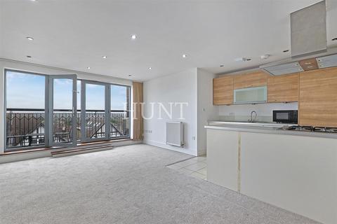 2 bedroom apartment for sale, High Road, Woodford Green