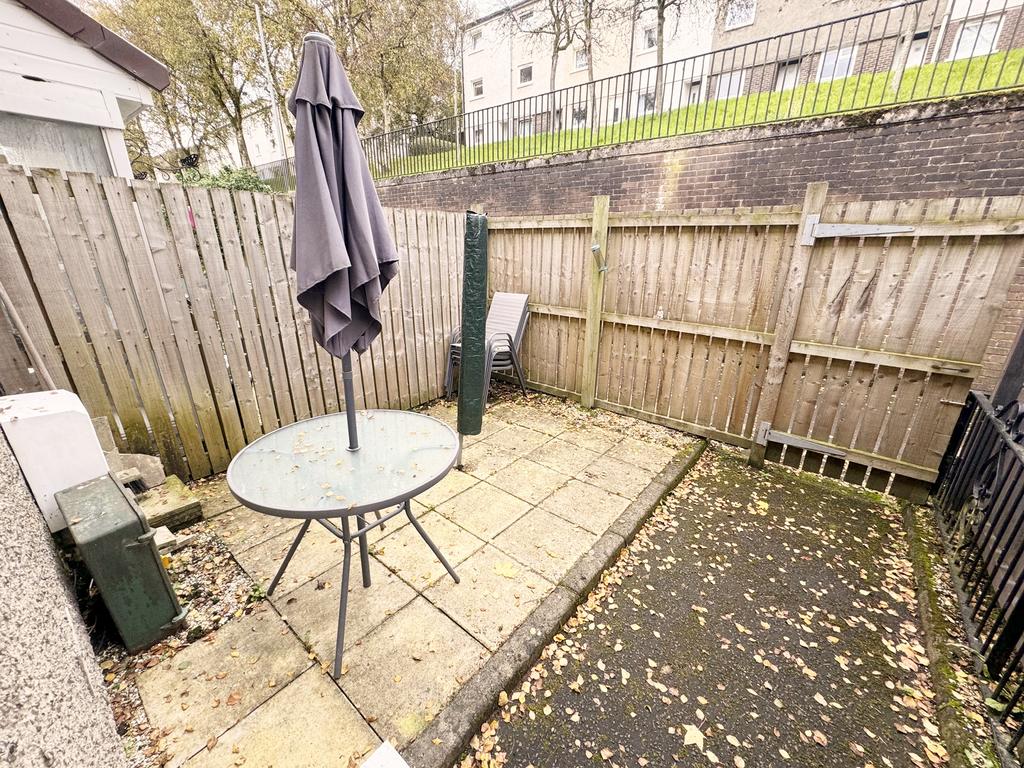 Patio 1