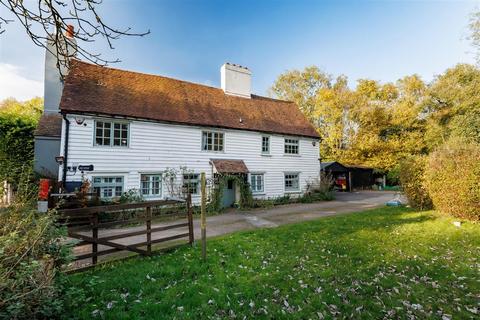 4 bedroom detached house for sale, Park Cottage, High Road, Epping.