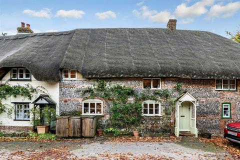 3 bedroom cottage for sale, Salisbury SP4