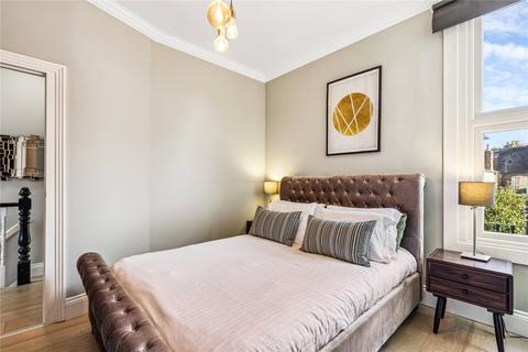 44 Brouncker Road, London, W3 8AQ