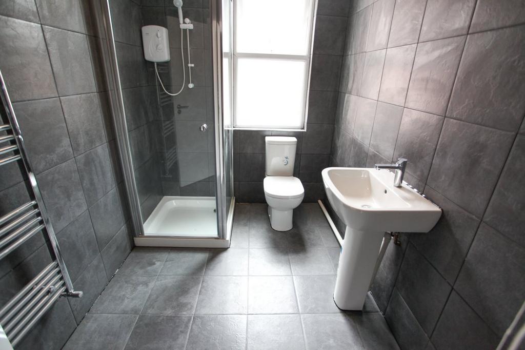 25 Sheil Road-110