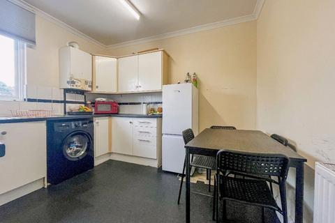 2 bedroom flat for sale, Lewisham SE13