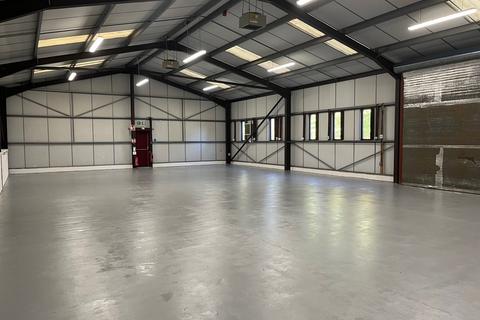 Warehouse to rent, Buckingham MK18