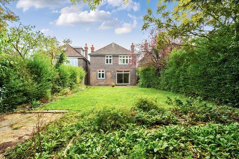 4 bedroom detached house for sale, Queen Eleanors Road, Guildford, GU2