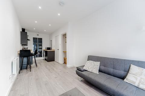 1 bedroom apartment for sale, Ingram Street, Flat 2/6, Merchant City, Glasgow, G1 1DJ