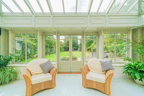 13 Brueton Avenue, Solihull, B91 3EN