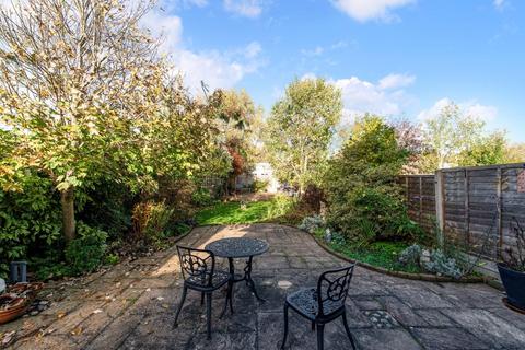 39 Chadacre Road, Epsom, KT17 2HD