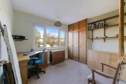 39 Chadacre Road, Epsom, KT17 2HD