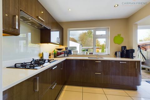 3 bedroom semi-detached house for sale, Sefton Road, Hoole, CH2