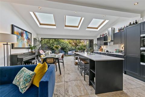 74 Manor Road, Richmond, TW9 1YB