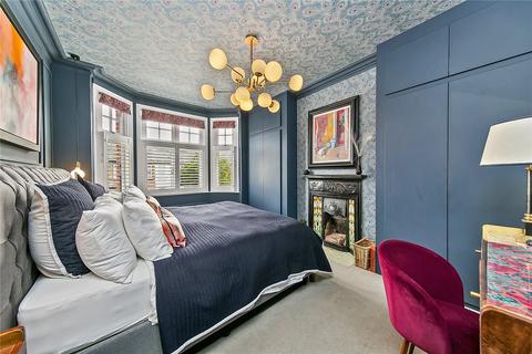 74 Manor Road, Richmond, TW9 1YB