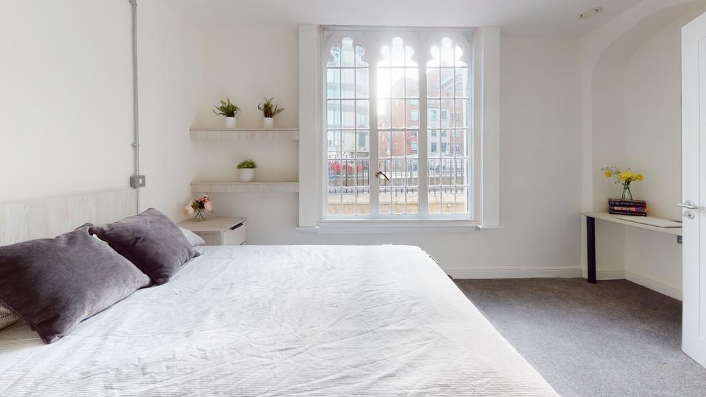 Plumptre-Court-F4-Bedroom