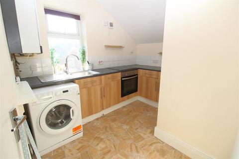 1 bedroom flat to rent, Holly Avenue, Whitley Bay