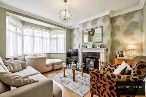 46 Blackthorne Drive, London, E4 6LS