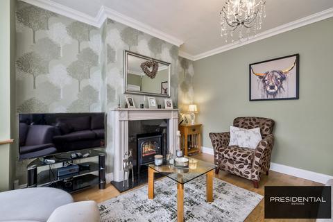 46 Blackthorne Drive, London, E4 6LS
