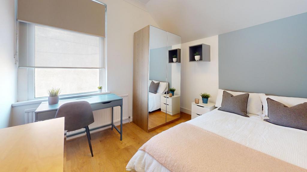 81-Allensbank-Road-Bedroom(8).jpg